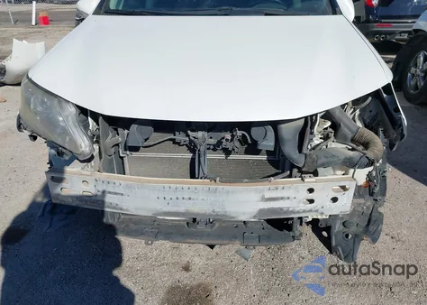 2010 Lexus Hs 250H Premium z USA, uszkodzony, nr VIN JTHBB1BA1A2012628